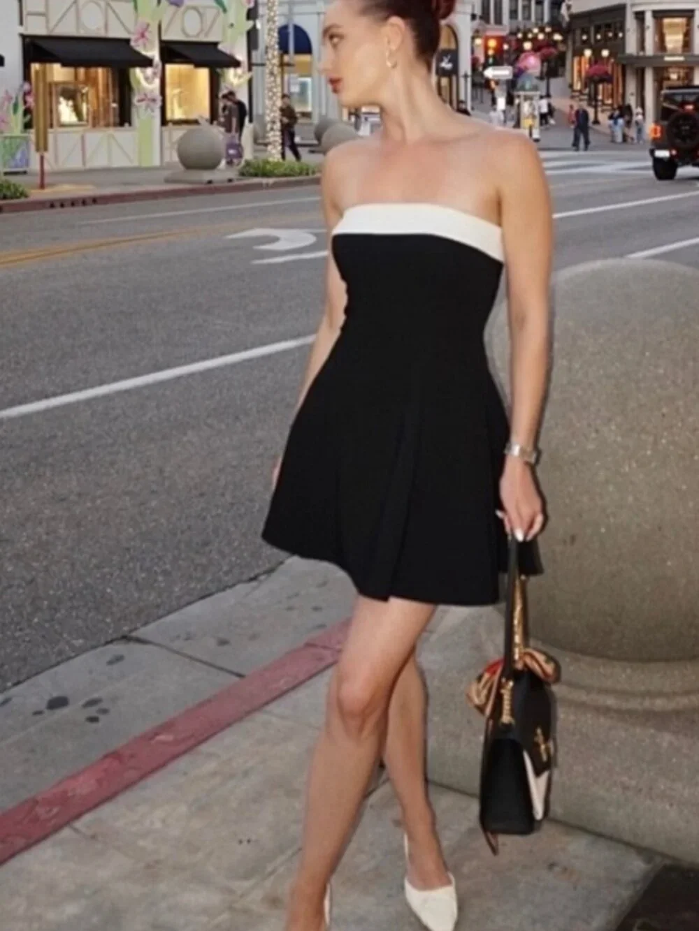 new AMANDA UPRICHARD REVOLVE $250 VIRAL ROMPER small or xl
